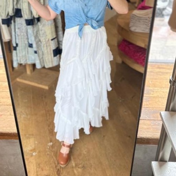 Anthropologie Kavita Bhartia Ruffle Ivory Maxi Skirt Large - Picture 11 of 11